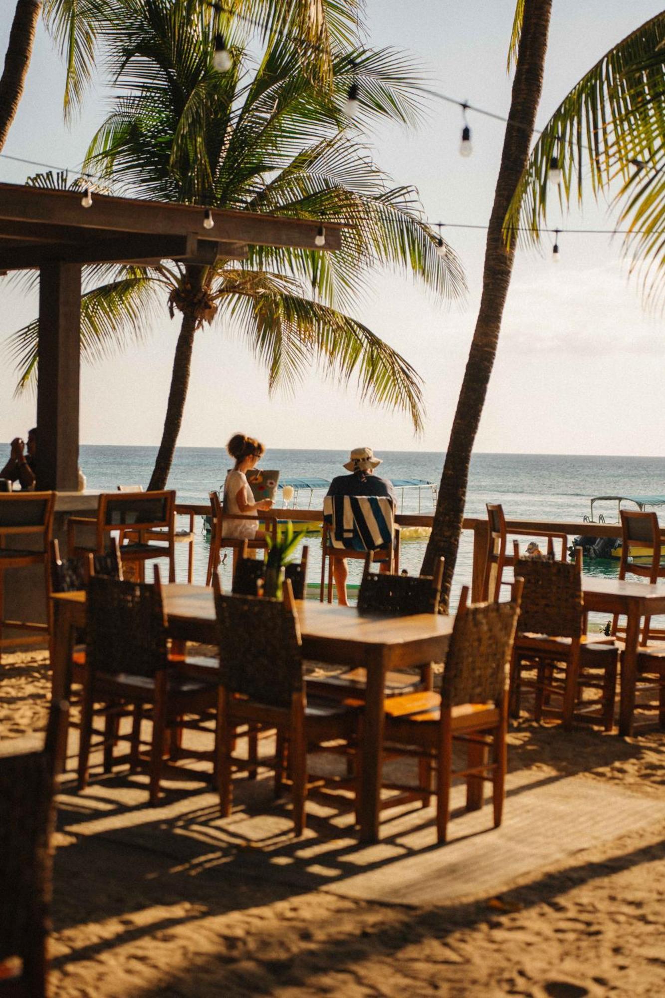 Arca Hotel West Bay Ngoại thất bức ảnh
